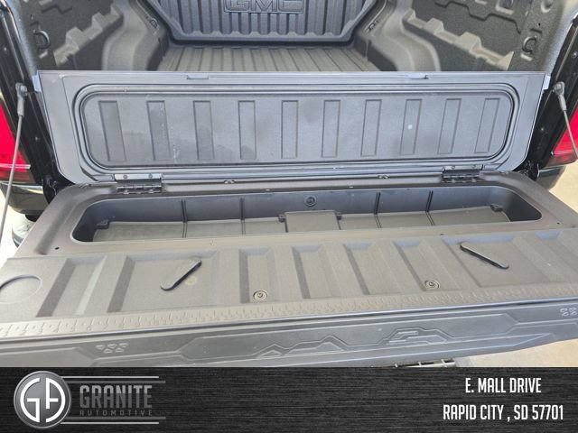 New 2026 GMC Canyon Denali w/ LPO, Denali Black Edition image 35