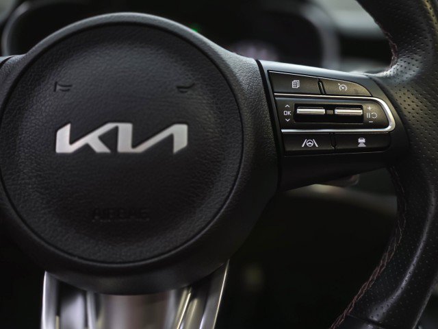 Used 2022 Kia Stinger GT2 image 22