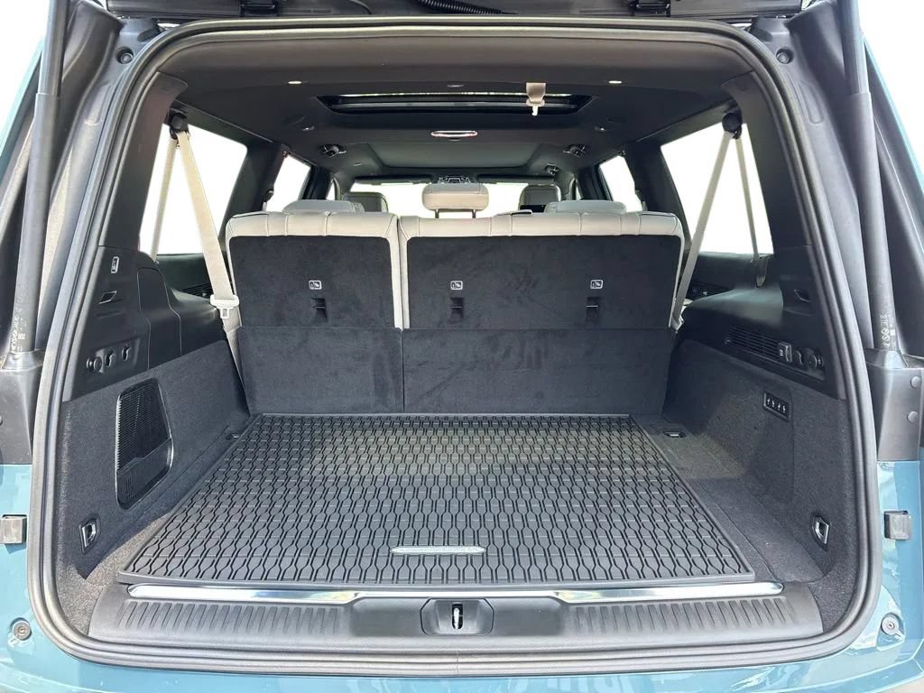 New 2026 Jeep Grand Wagoneer L Summit AWD/4WD image 42