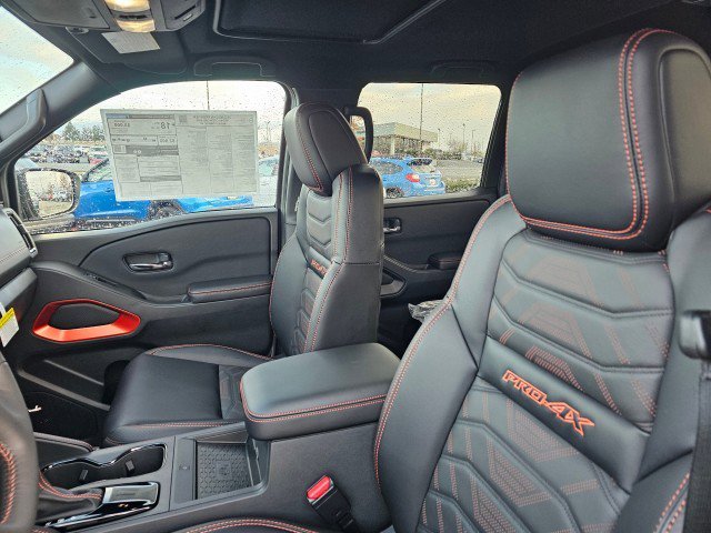 New 2025 Nissan Frontier PRO-4X w/ Pro Premium Package image 24