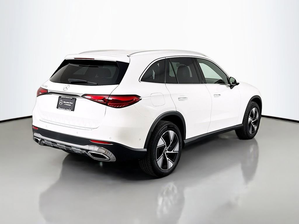 Used 2024 Mercedes-Benz GLC 300 image 7