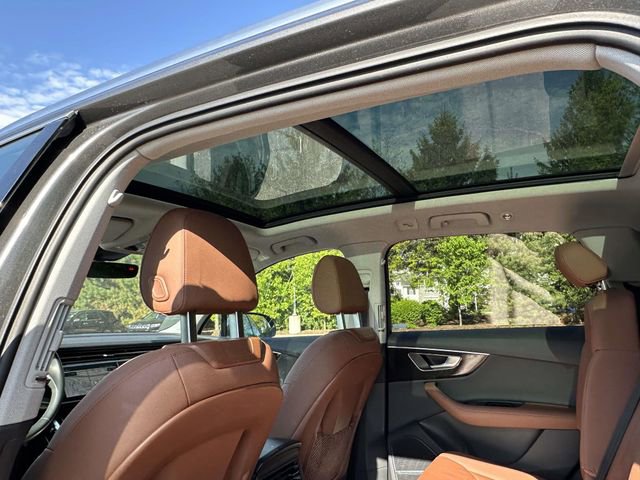Used 2023 Audi Q7 3.0T Premium Plus AWD/4WD image 18