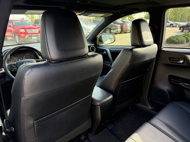 Used 2018 Toyota RAV4 SE w/ Power Extra Value Package FWD image 25