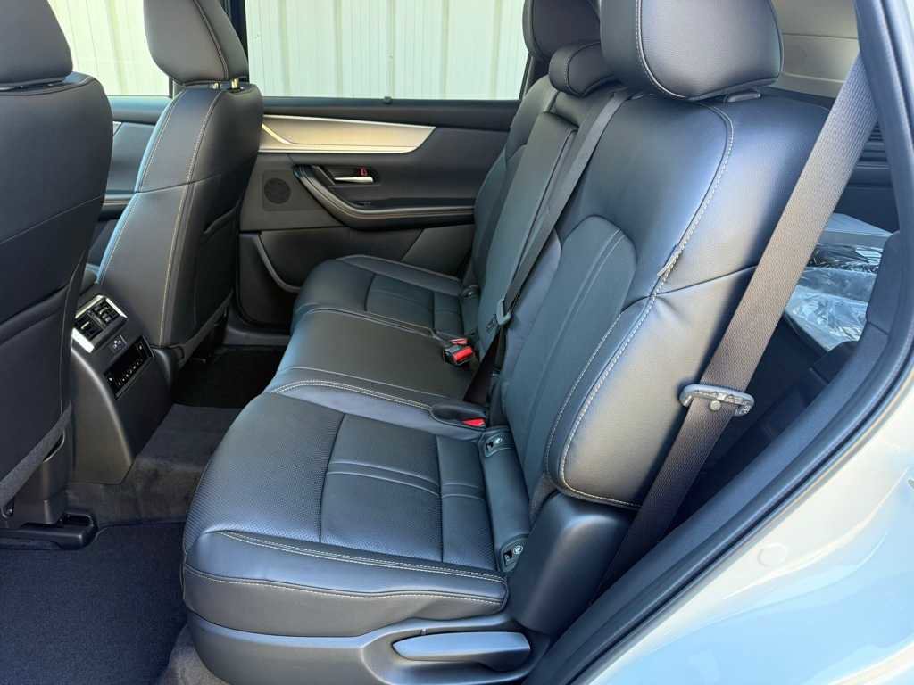 New 2026 MAZDA CX-70 3.3 Turbo w/ Premium Package image 6