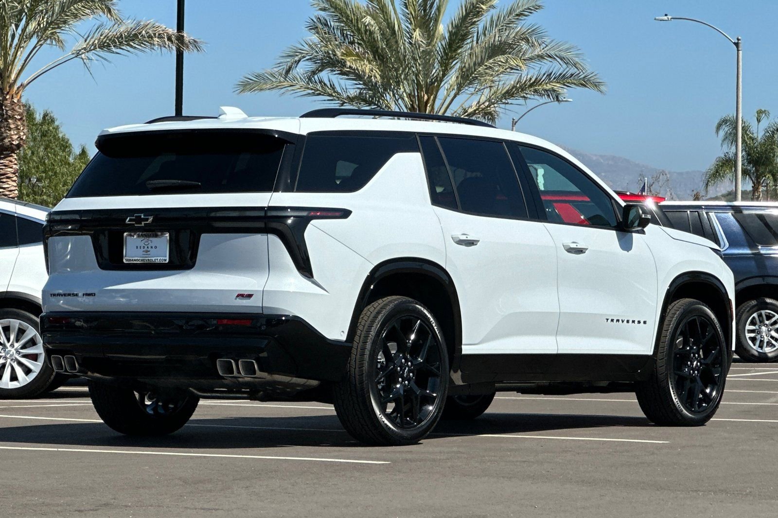 New 2026 Chevrolet Traverse RS image 4