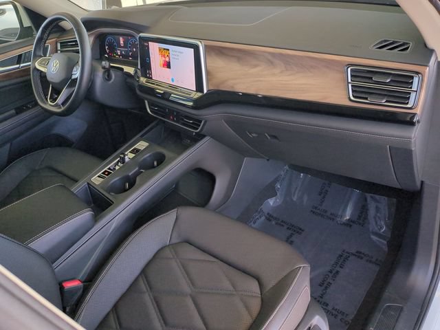 Used 2026 Volkswagen Atlas SE FWD image 34