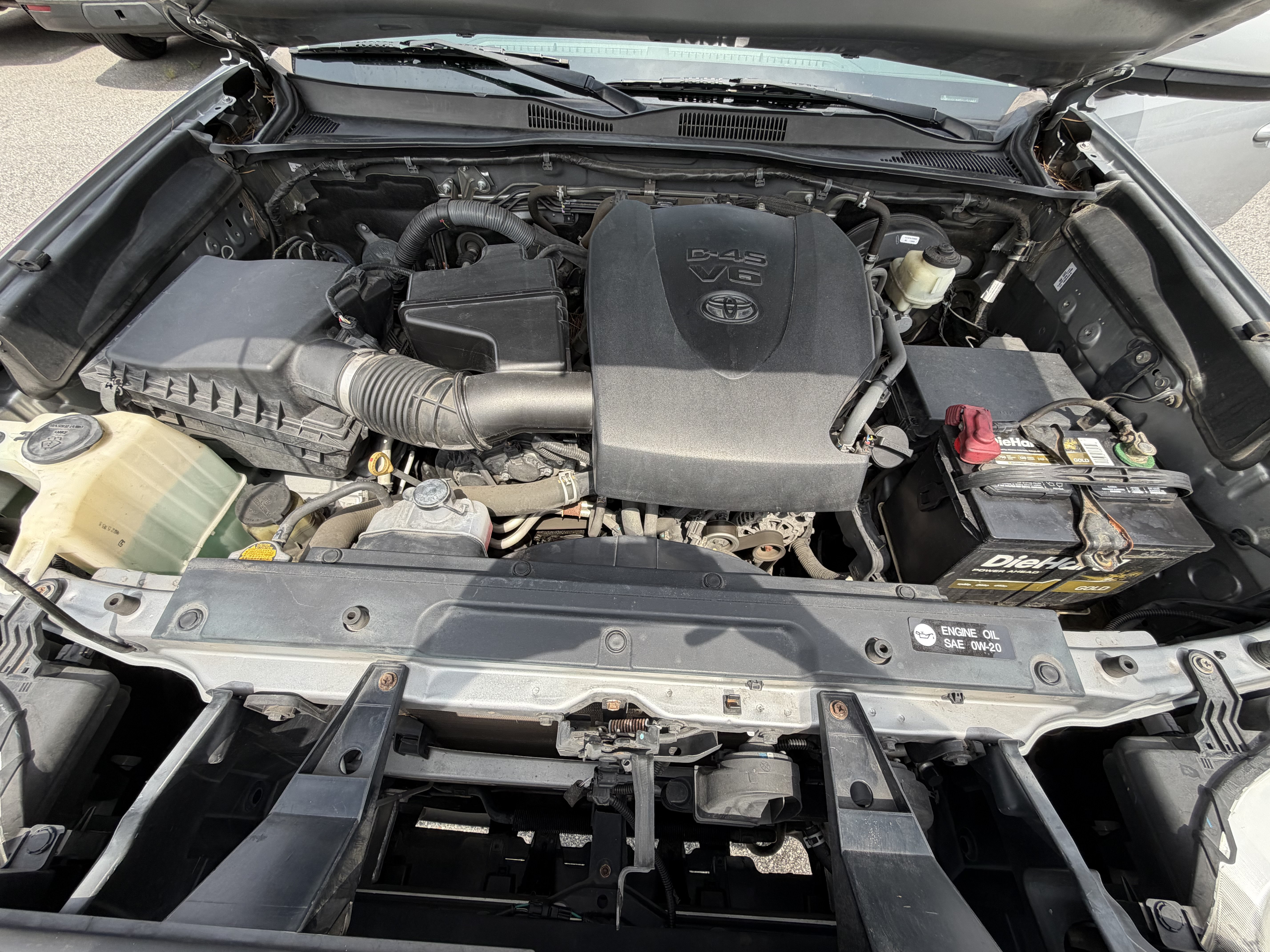 Used 2016 Toyota Tacoma SR5 w/ Towing Package RWD image 22