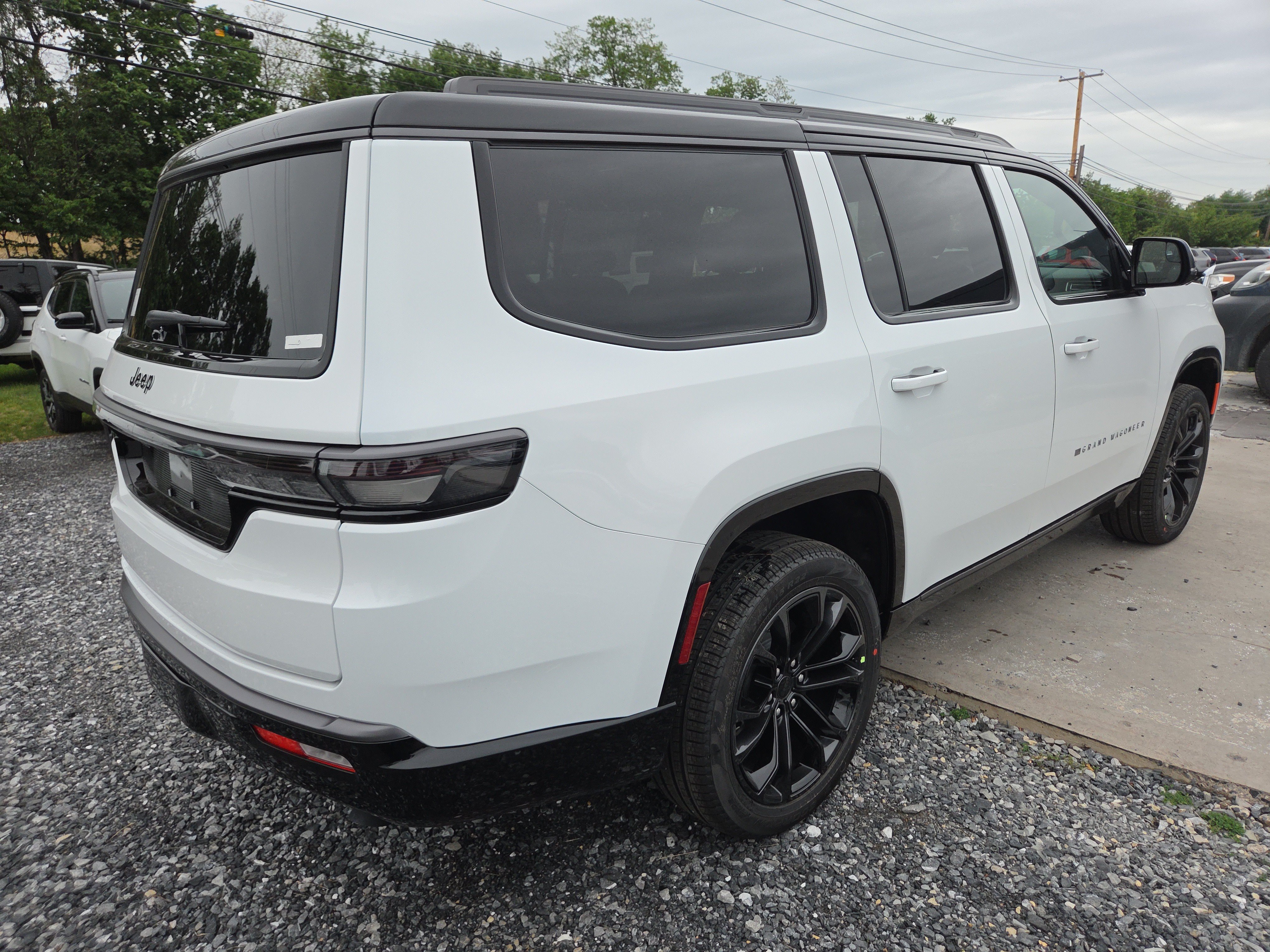 New 2026 Jeep Grand Wagoneer Summit AWD/4WD image 18