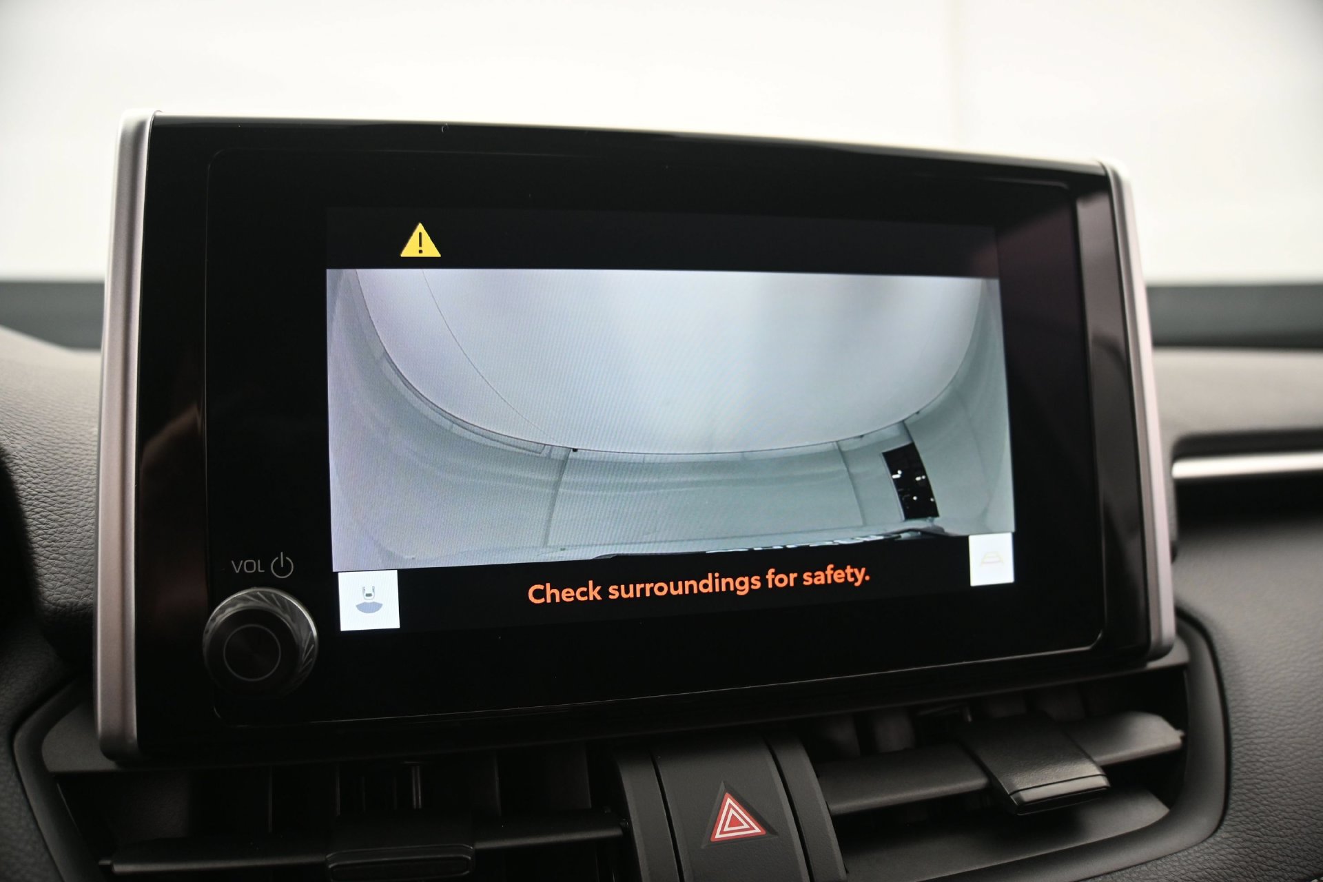 Used 2025 Toyota RAV4 XLE AWD/4WD image 29
