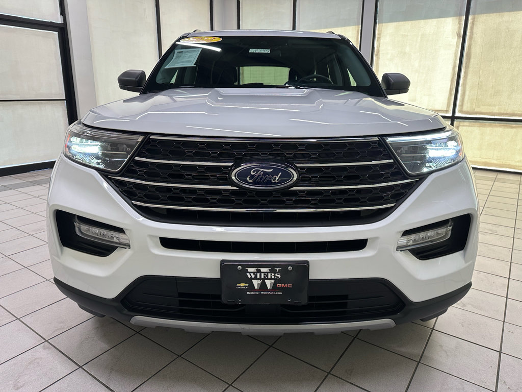 Used 2022 Ford Explorer XLT w/ Equipment Group 202A AWD/4WD image 9