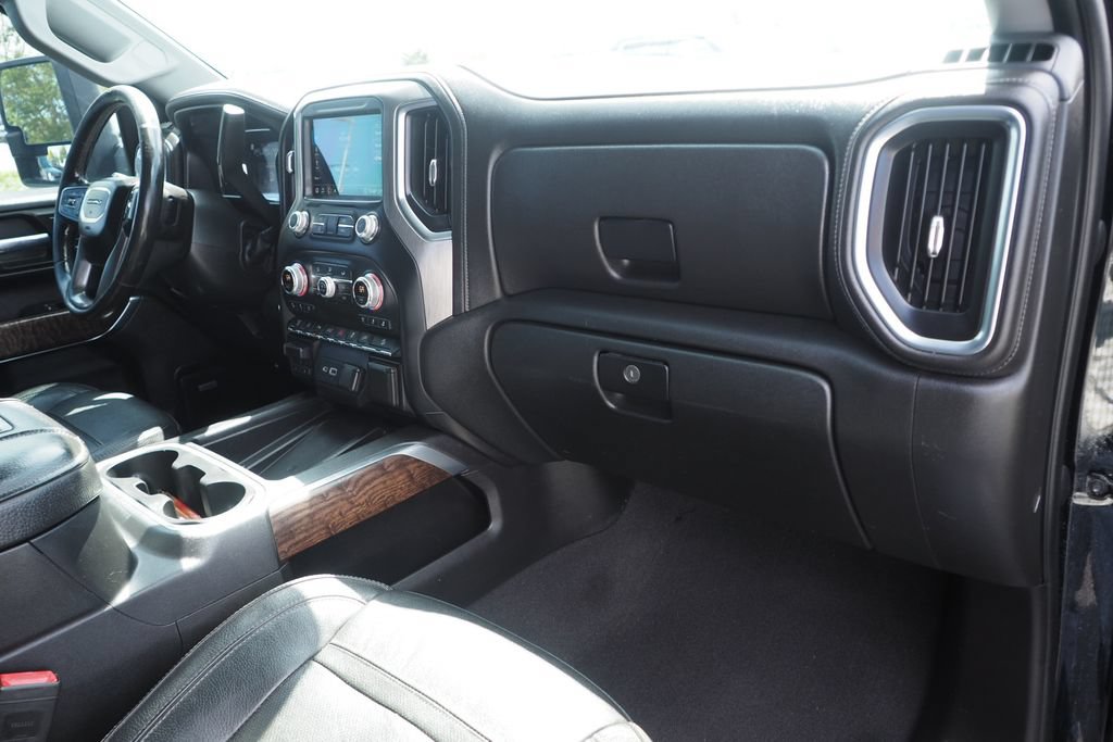 Used 2020 GMC Sierra 2500 Denali w/ Denali Ultimate Package AWD/4WD image 22