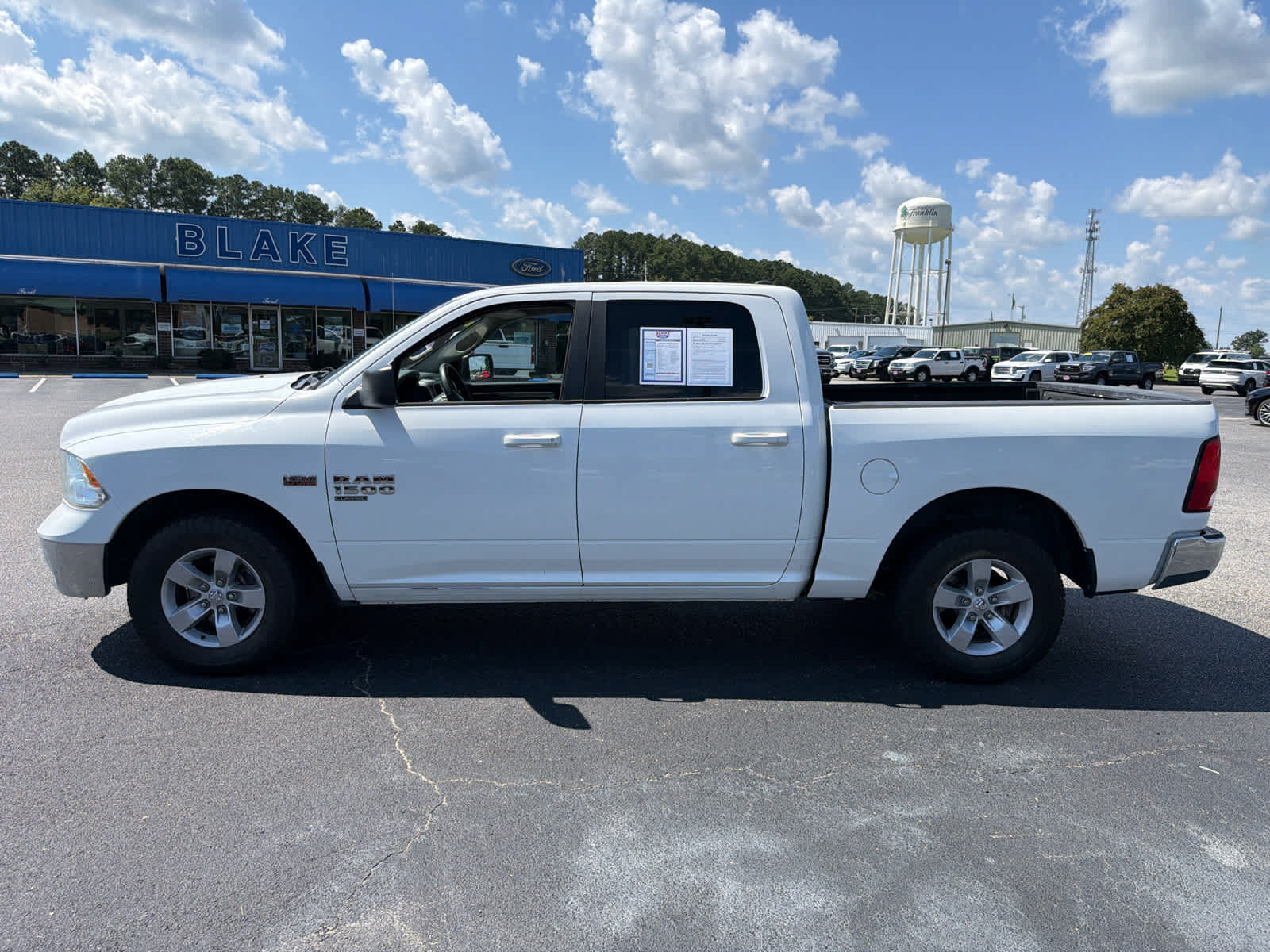 Used 2019 RAM 1500 Classic SLT w/ Protection Group AWD/4WD image 6