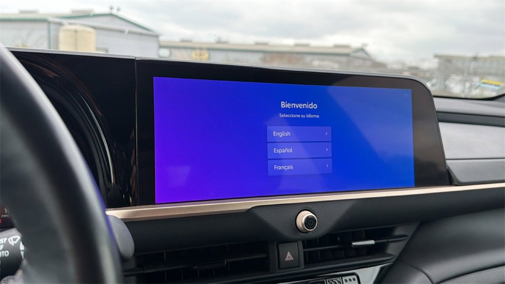 Certified 2024 Toyota Crown Limited image 28