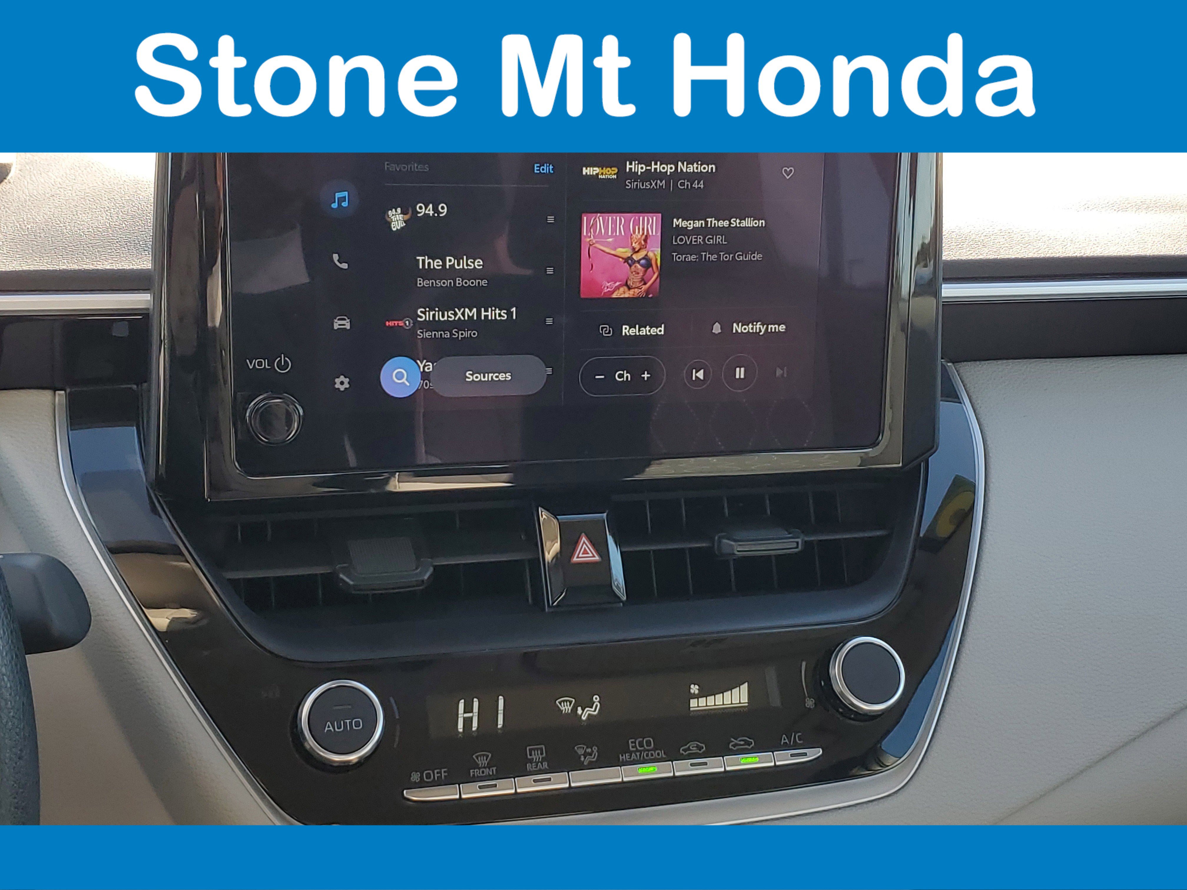 Used 2025 Toyota Corolla LE image 22