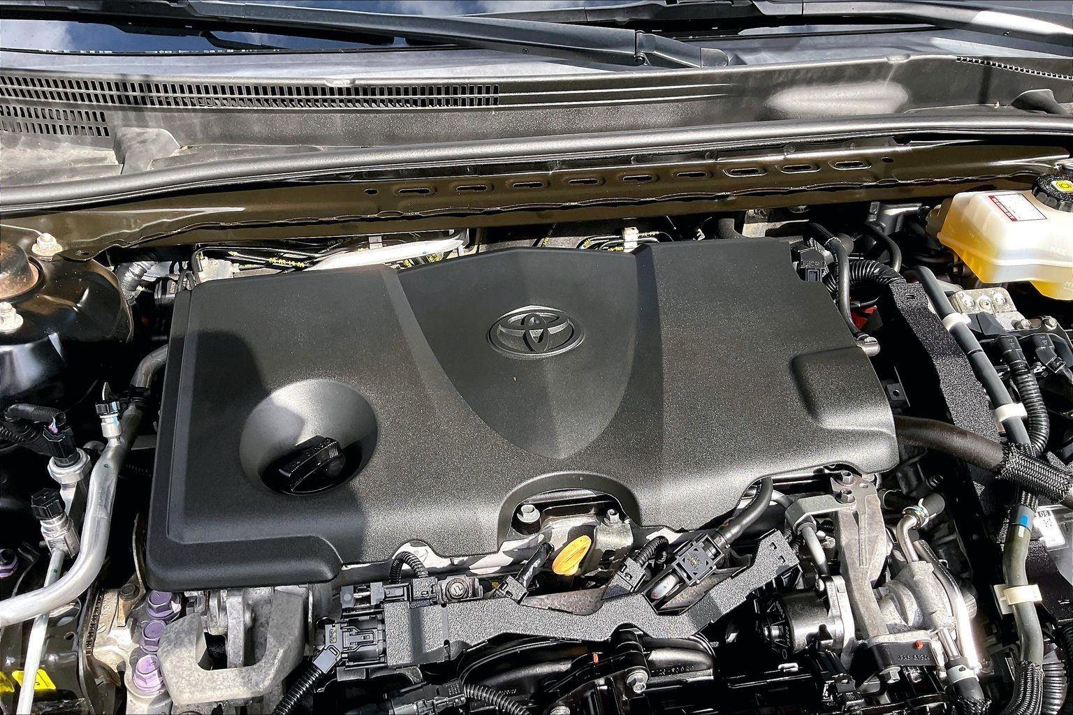 Used 2020 Toyota Camry LE FWD image 32