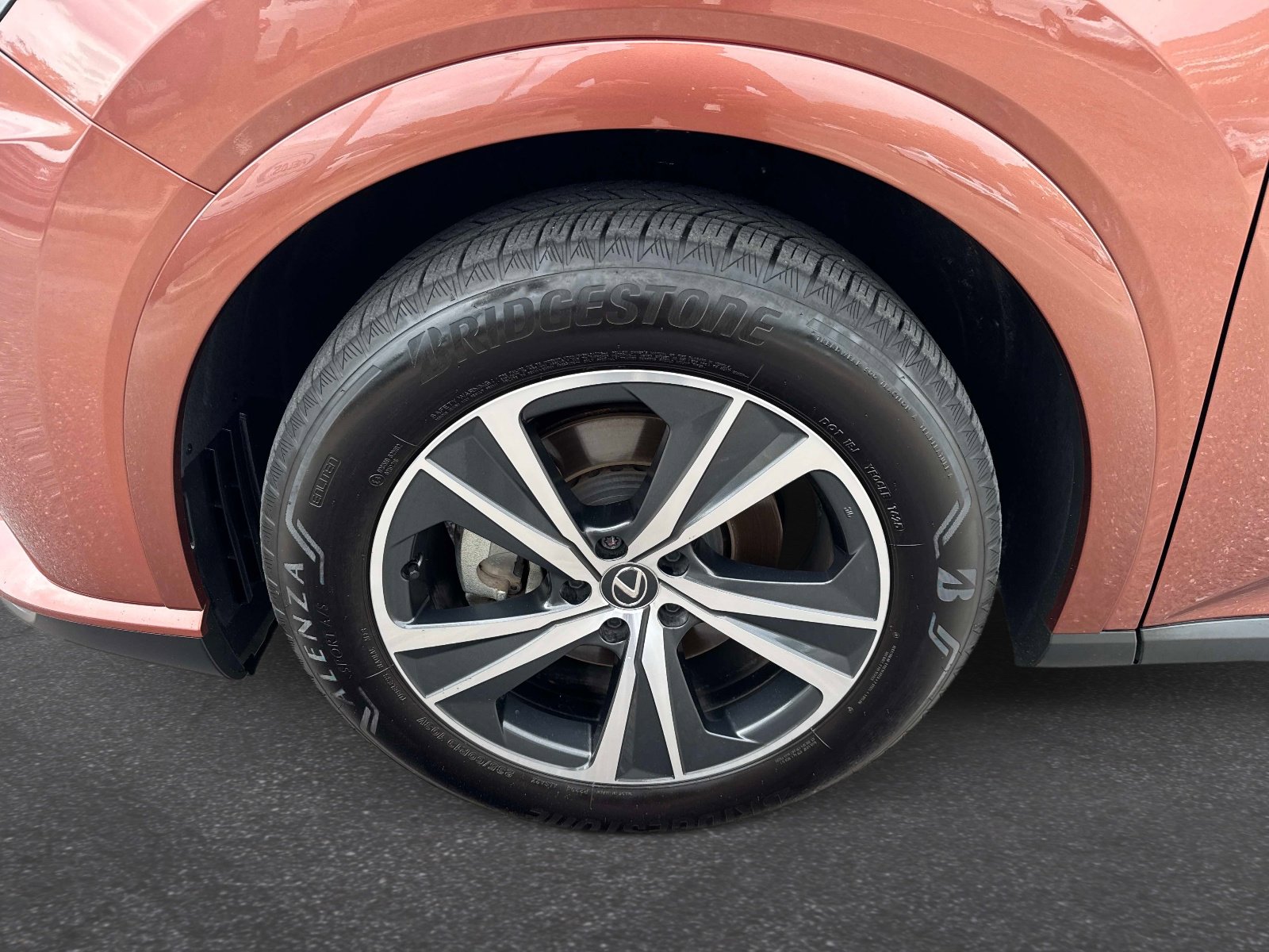 Certified 2025 Lexus RX 350 Premium w/ Accessory Package (Z1) FWD image 10