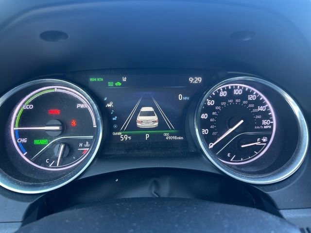 Used 2020 Toyota Camry XLE image 10