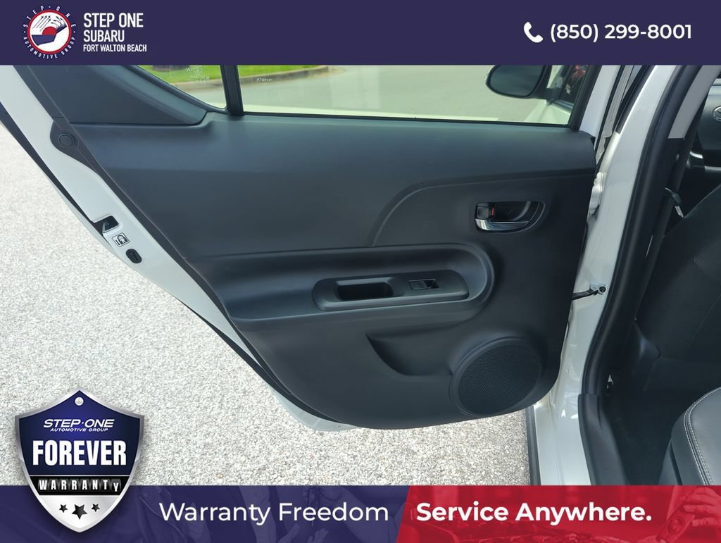 Used 2018 Toyota Prius C FWD image 28