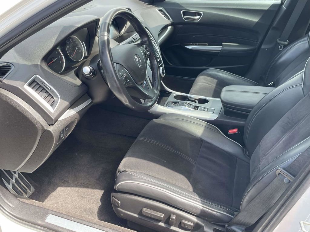 Used 2019 Acura TLX V6 w/ Technology & A-SPEC Pkg FWD image 12