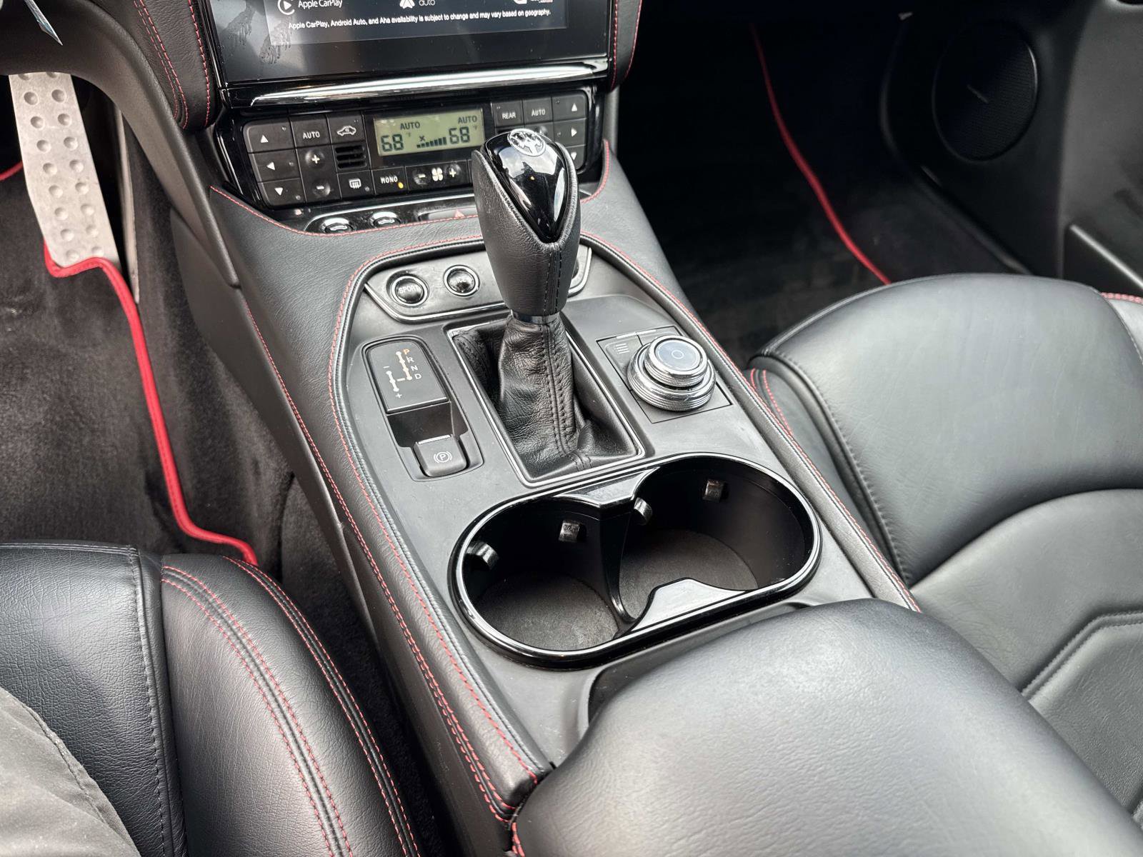 Used 2018 Maserati GranTurismo Sport RWD image 20