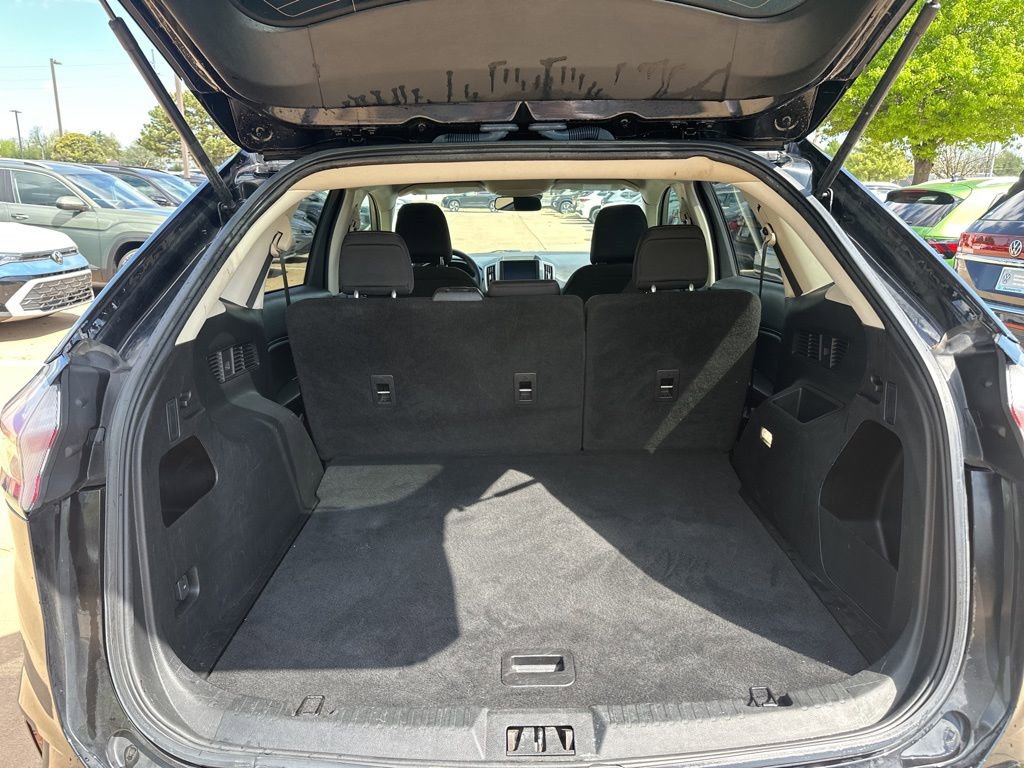 Used 2023 Ford Edge SE w/ Black Appearance Package AWD/4WD image 17