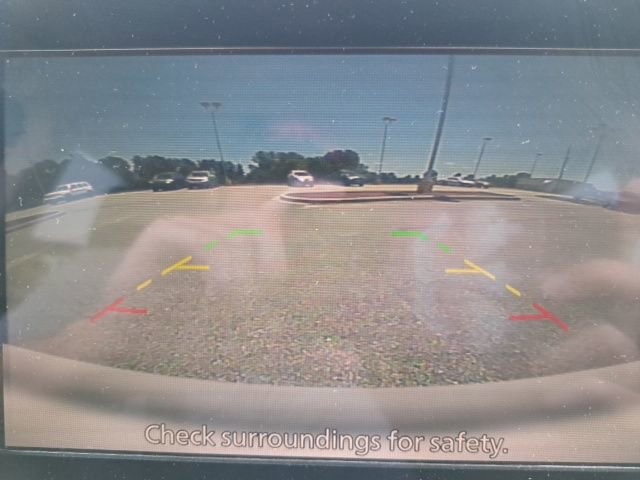 Used 2024 Nissan Pathfinder SV w/ Lighting Package (N92) FWD image 22