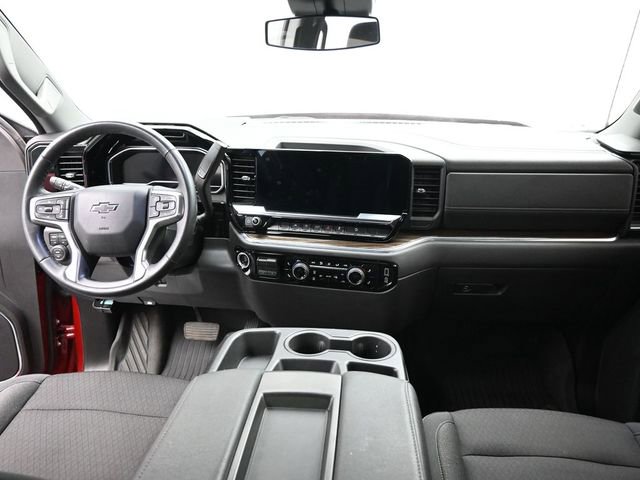 Used 2024 Chevrolet Silverado 1500 RST w/ Z71 Off-Road Package image 22
