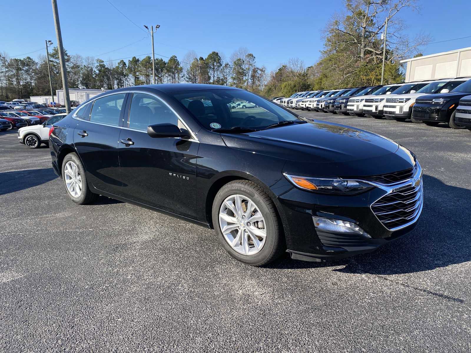 Used 2024 Chevrolet Malibu LT image 1