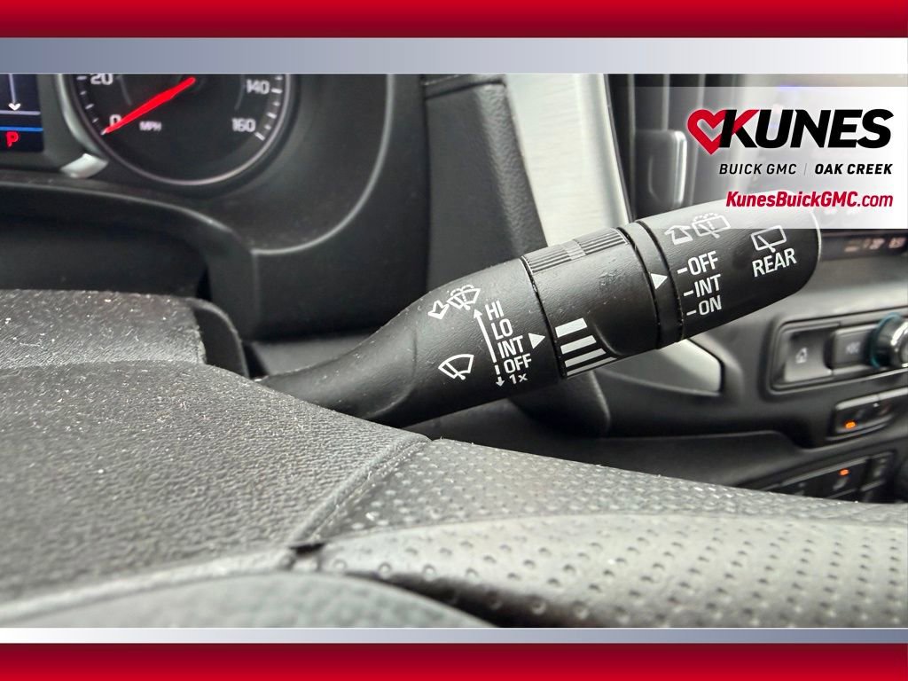 Used 2024 GMC Terrain SLE image 15