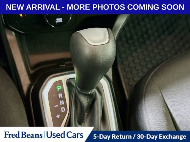 Used 2020 Jeep Renegade Latitude w/ Cold Weather Group AWD/4WD image 18