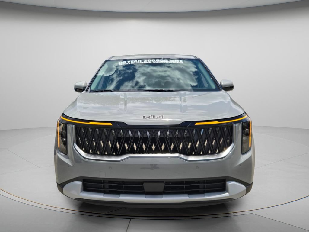 New 2027 Kia Carnival LXS FWD image 3