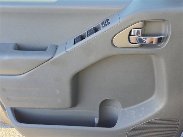 Used 2019 Nissan Frontier SV image 27