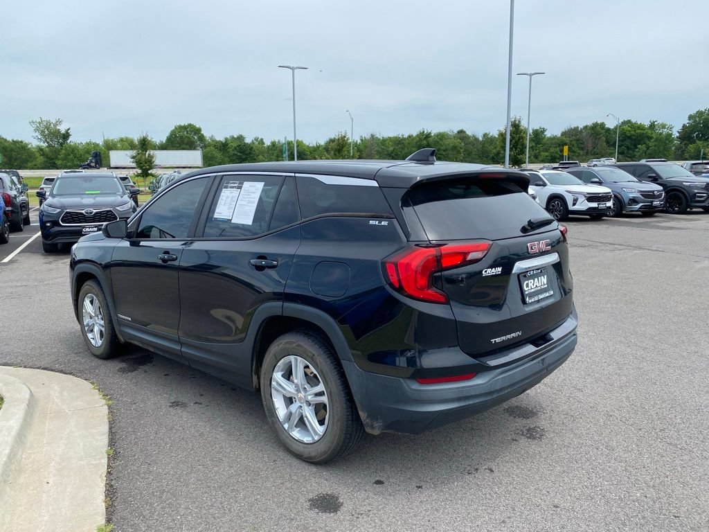 Used 2021 GMC Terrain SLE FWD image 6