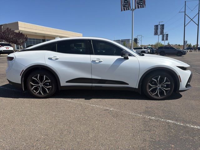 Used 2026 Toyota Crown Limited image 2