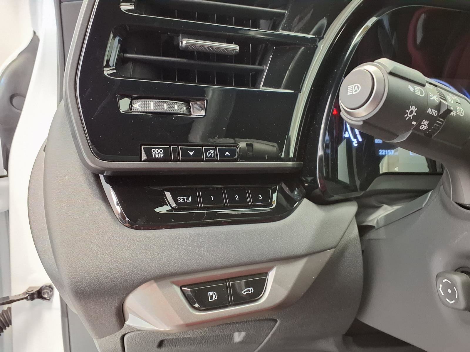 Used 2024 Lexus RX 350 F Sport w/ Convenience Package AWD/4WD image 23