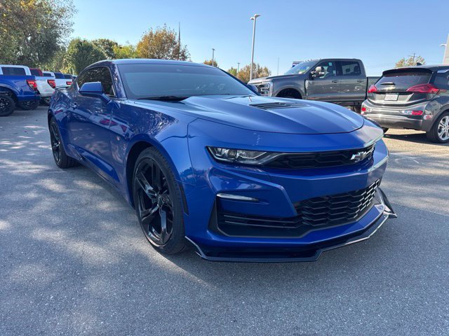 Used 2021 Chevrolet Camaro SS RWD image 4