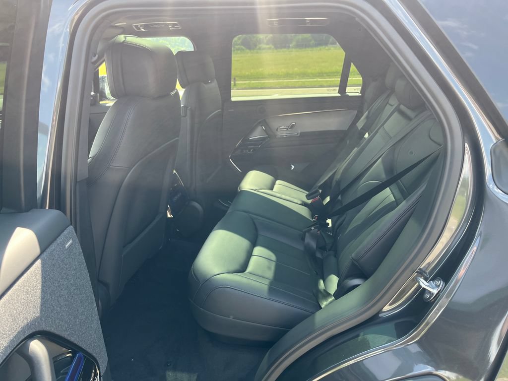 New 2026 Land Rover Range Rover Sport Dynamic SE AWD/4WD image 13
