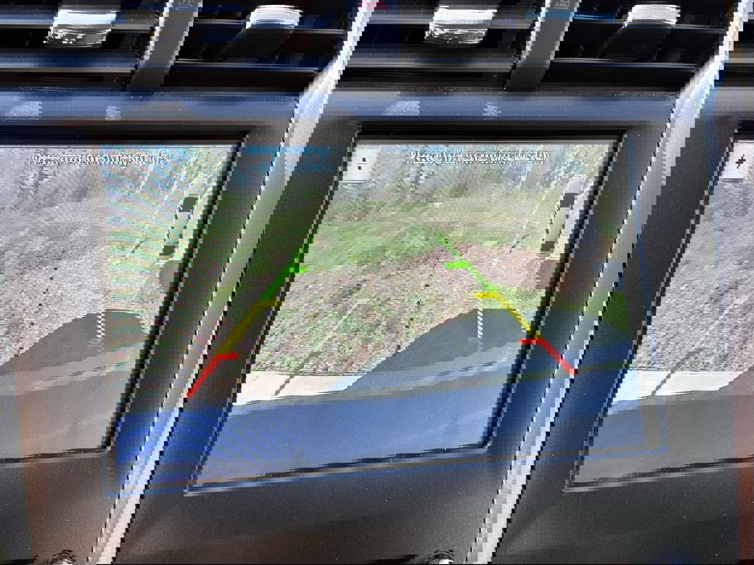 Used 2017 Ford Fusion SE w/ Fusion SE Technology Package image 23