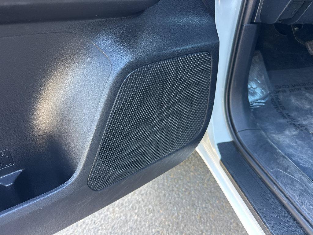 Used 2020 Toyota Tacoma SR AWD/4WD image 32