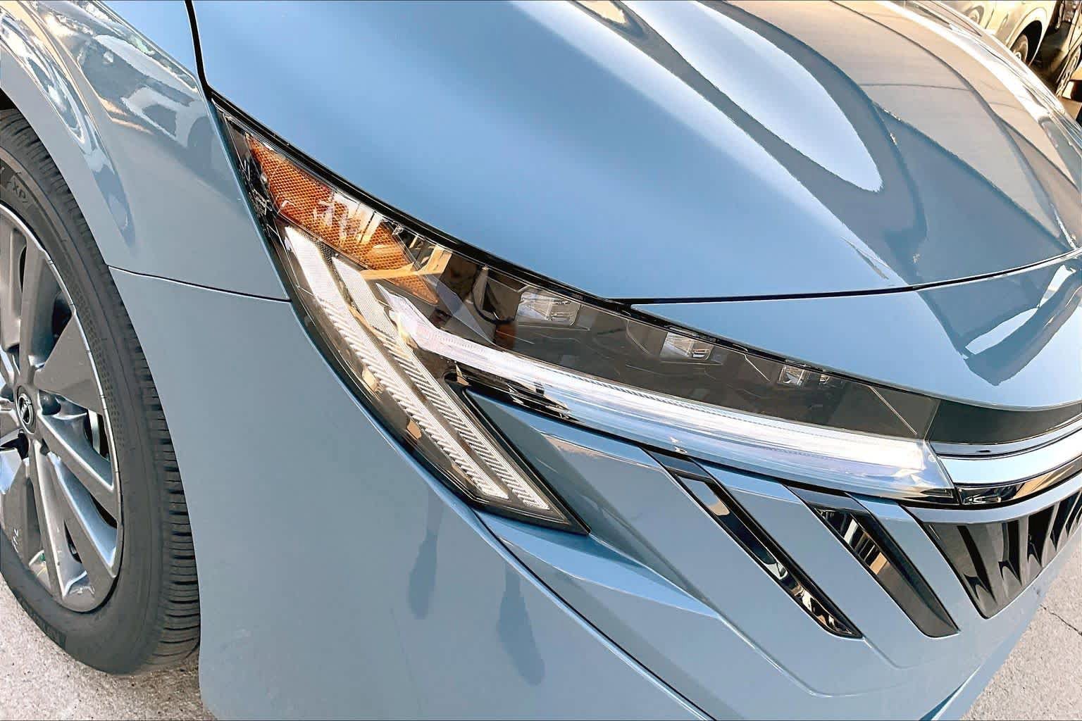 New 2026 Nissan Sentra SL FWD image 13