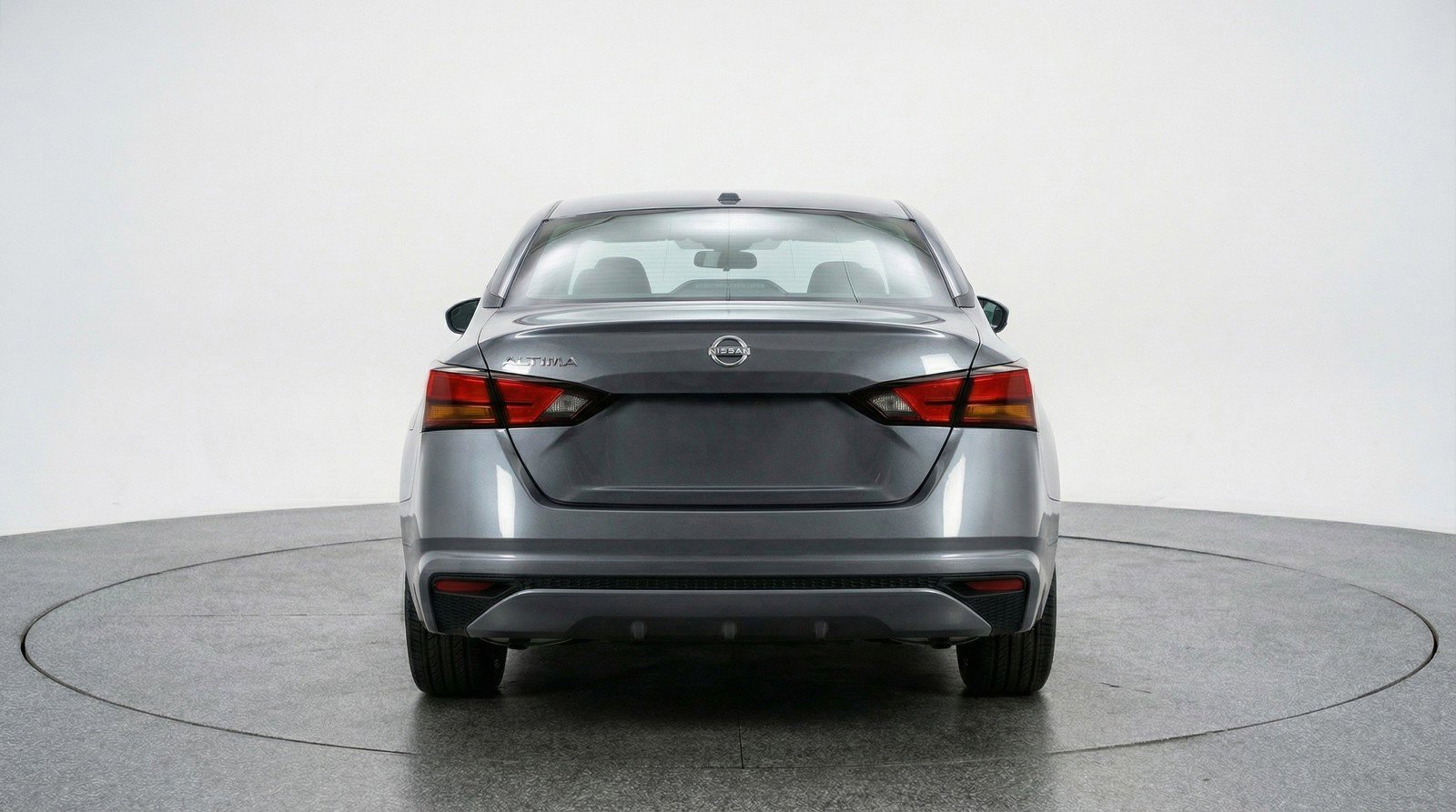 Used 2025 Nissan Altima 2.5 SV FWD image 7