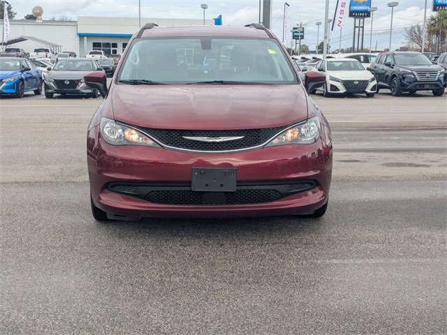 Used 2021 Chrysler Voyager Lxi image 8