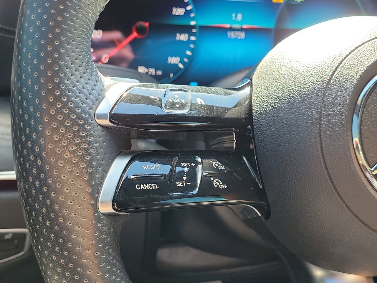 Certified 2023 Mercedes-Benz E 450 Coupe image 23