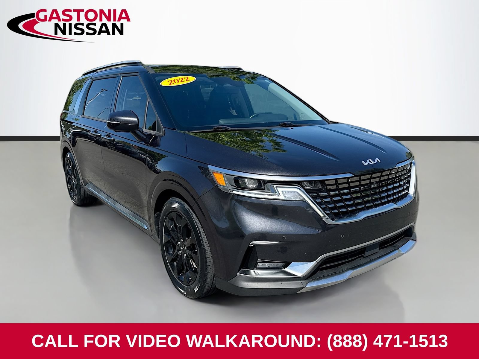 Used 2022 Kia Carnival SX FWD image 1