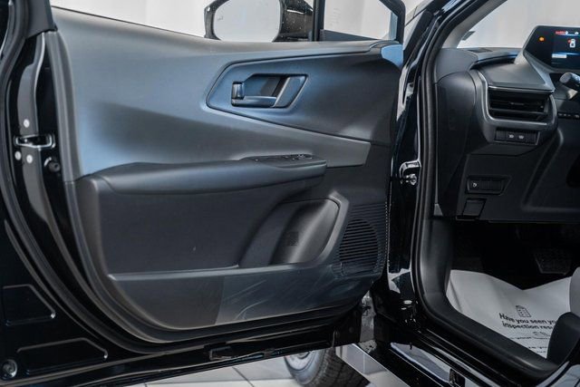 New 2026 Toyota Prius LE image 33