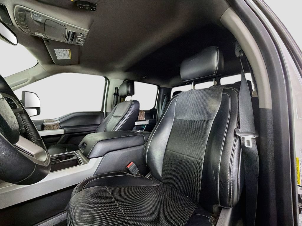 Used 2018 Ford F350 Lariat w/ Lariat Ultimate Package AWD/4WD image 14
