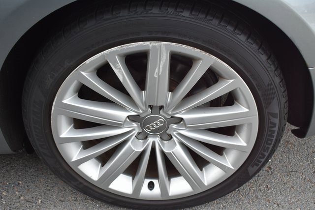 Used 2010 Audi A5 2.0T Premium image 31