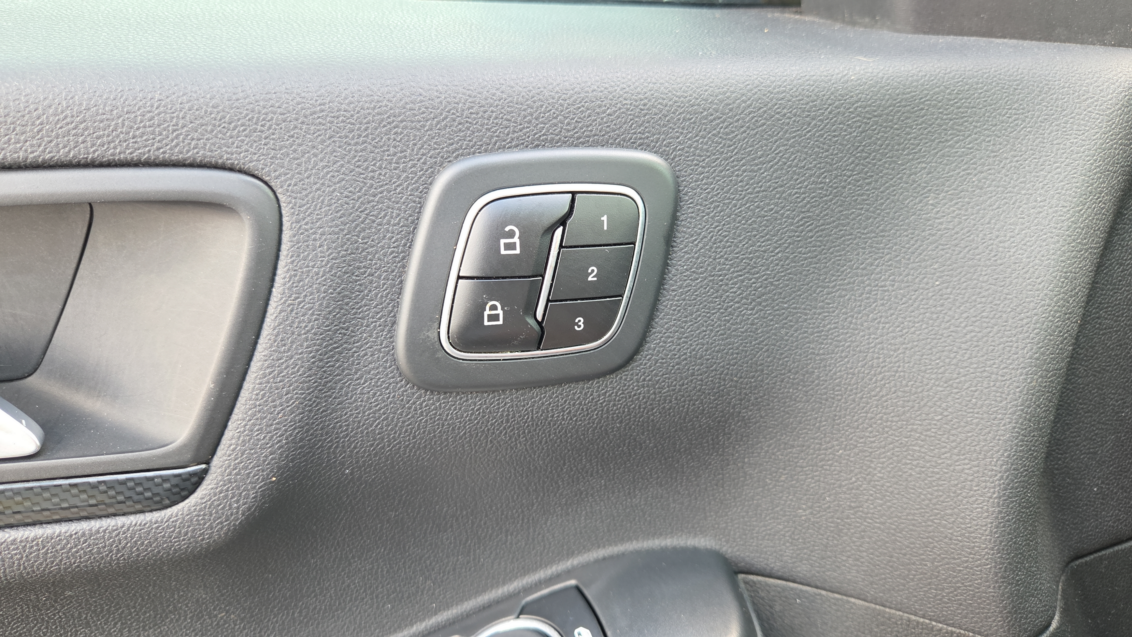 Used 2023 Ford Escape ST-Line Elite w/ Premium Technology Package AWD/4WD image 20