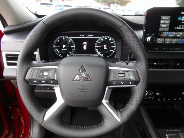 New 2025 Mitsubishi Outlander SE image 29