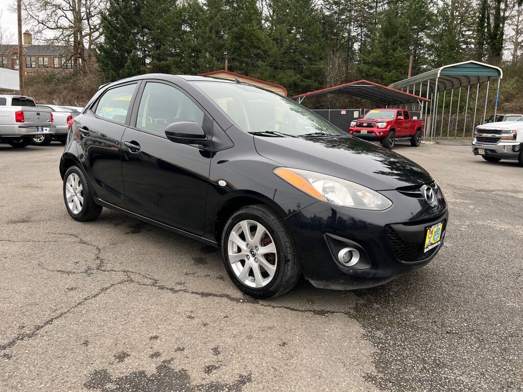 Used 2014 MAZDA MAZDA2 Touring FWD image 14